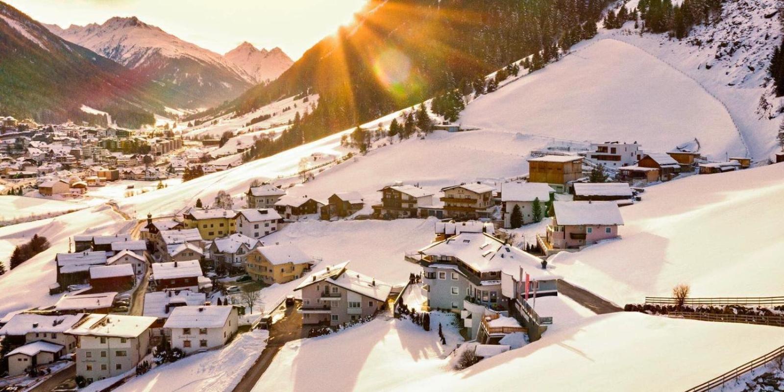 Hotel Beverly Hill Ischgl Esterno foto